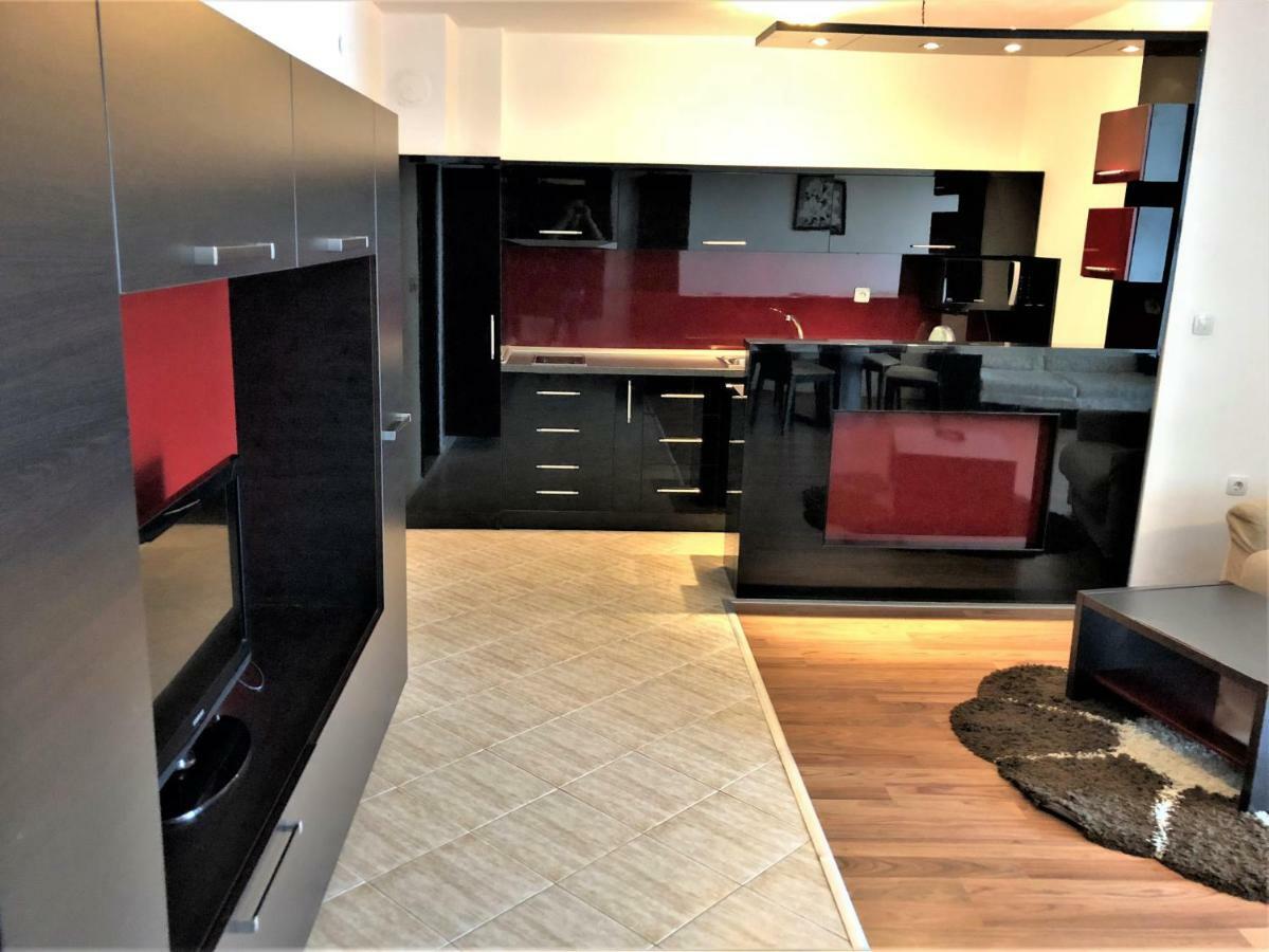 Family Studios Botanica Сандански Екстериор снимка